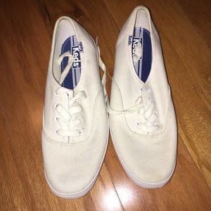 White Keds